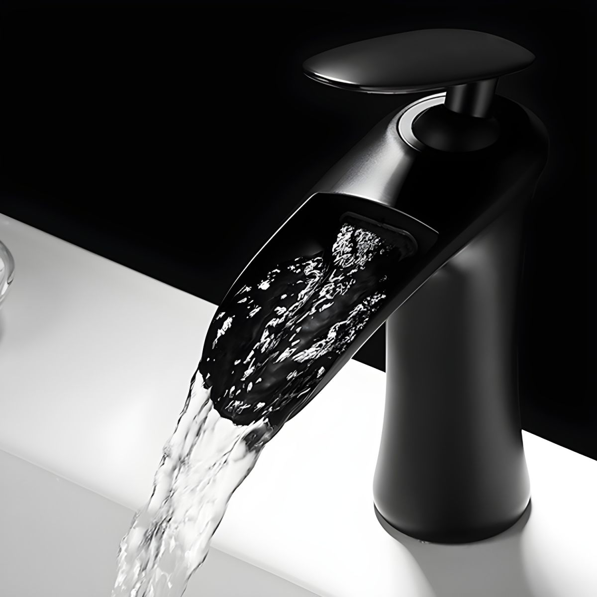 Contemporary Single Handle Desk-mounted Metal Material Basin Waterfall Bathroom Faucet
