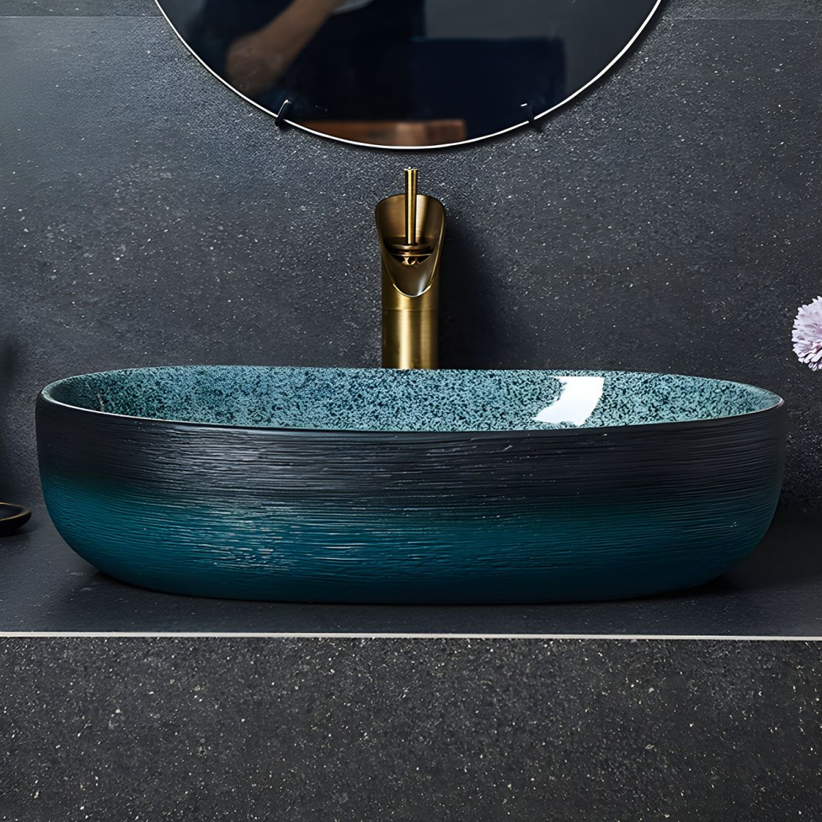 Traditional Vessel Sink Vitreous China Oval with Pop-Up Drain Bathroom Sink