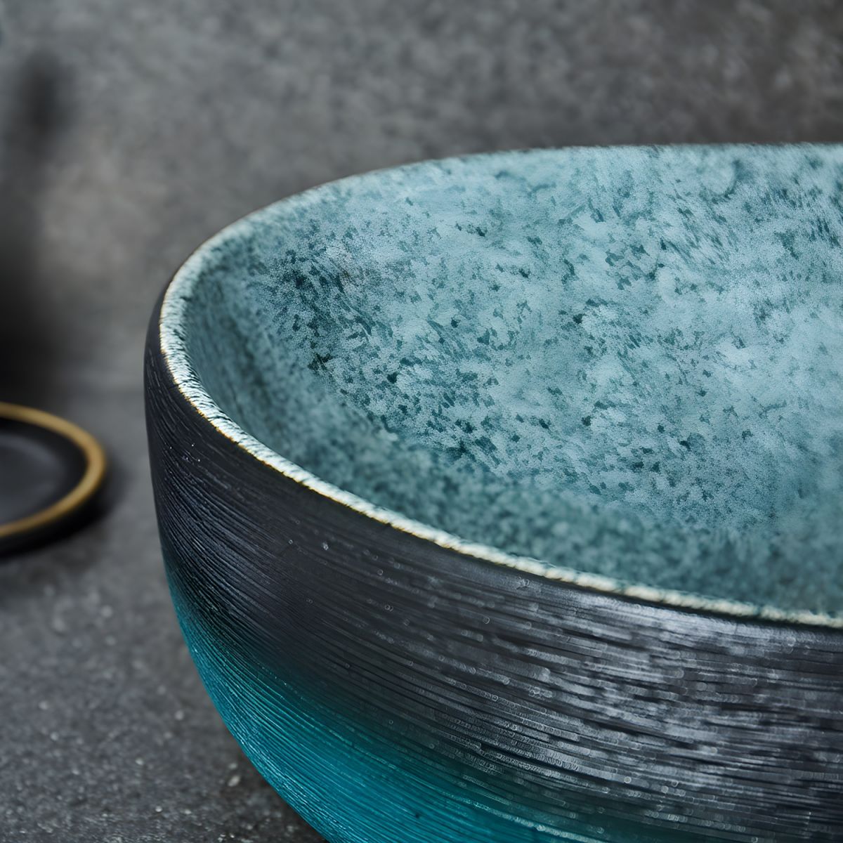 Traditional Vessel Sink Vitreous China Oval with Pop-Up Drain Bathroom Sink