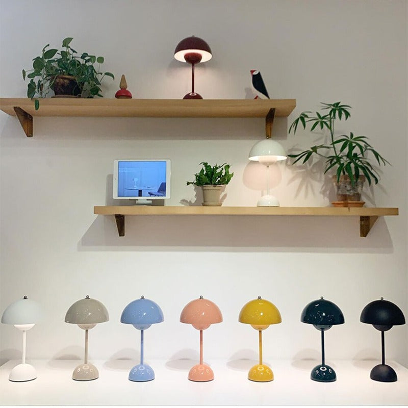 Classy Nordic Decoration Table Lamp