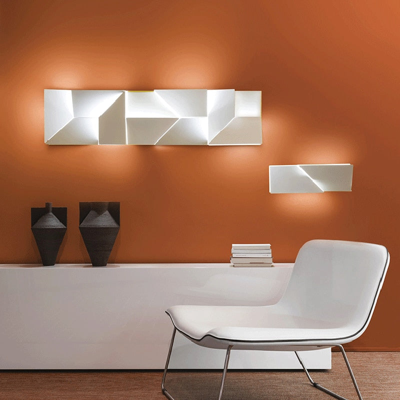 Wall Shadows Grand Sconce Led Lamp
