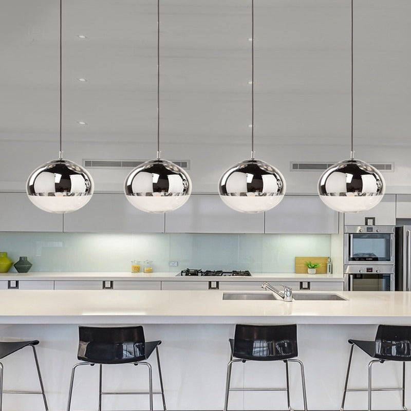 The Berg Pendant Light