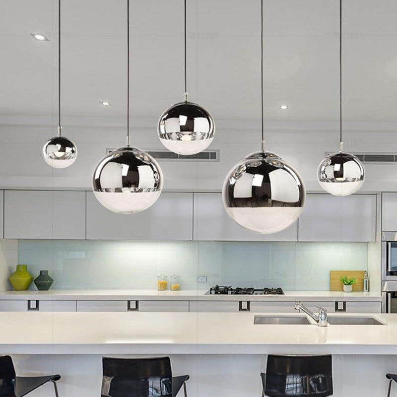 The Berg Pendant Light