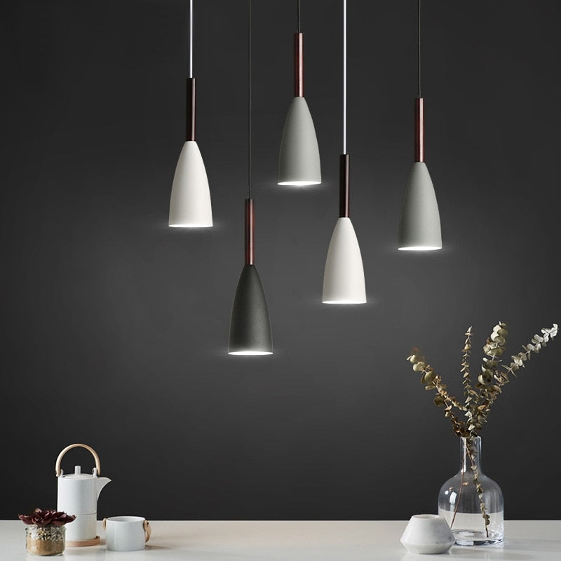 The Knut Pendant Light