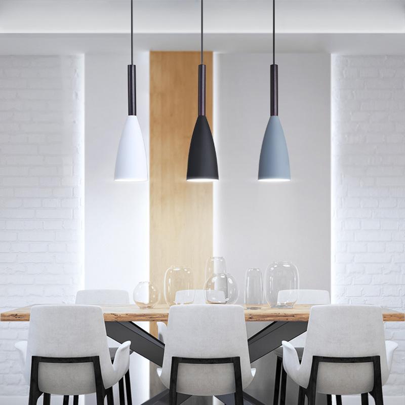 The Knut Pendant Light