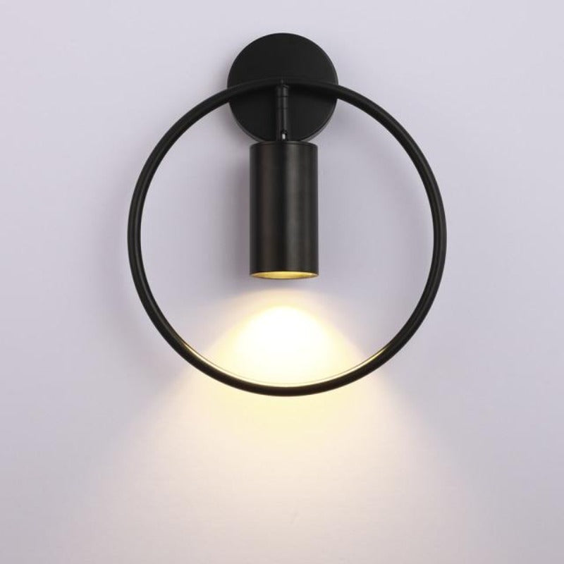 The Dina Wall Light